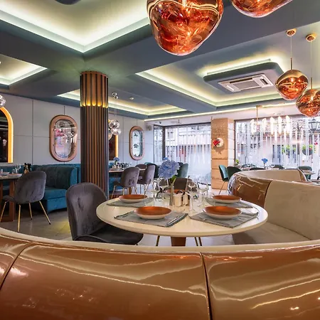 Concorde Hotel