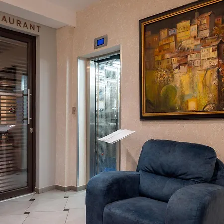 肯克乐德酒店 大特尔诺沃