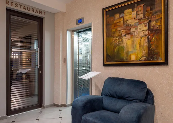 肯克乐德酒店 大特尔诺沃